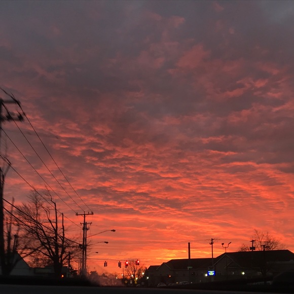 Meet your Posher, Lisa - Picture 1 of 1